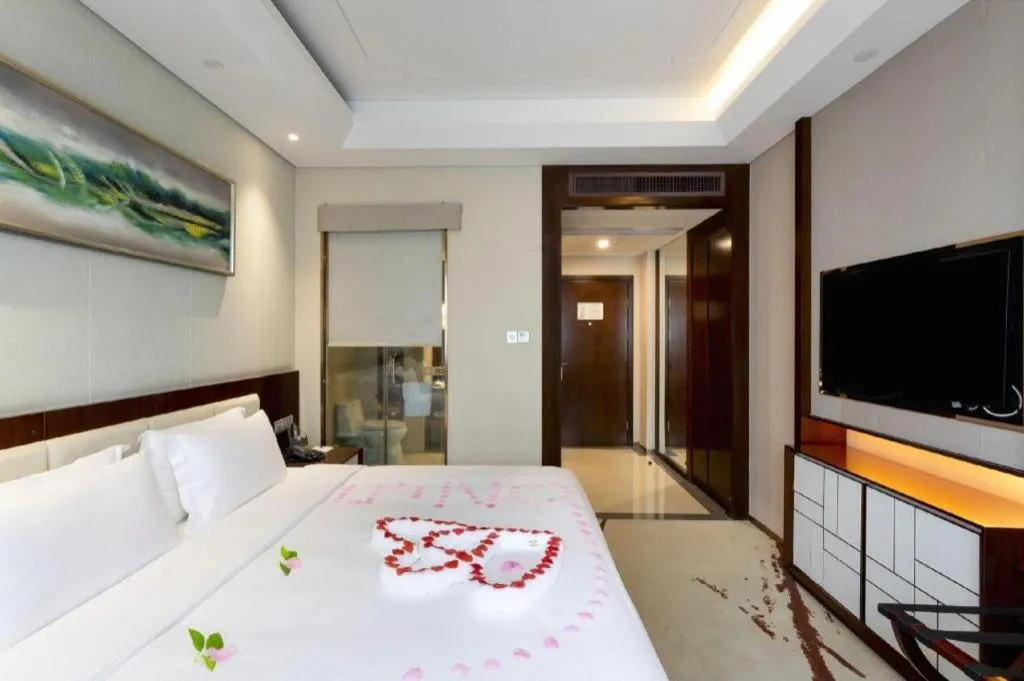 Bed in Xingtai Yuehai Hotel