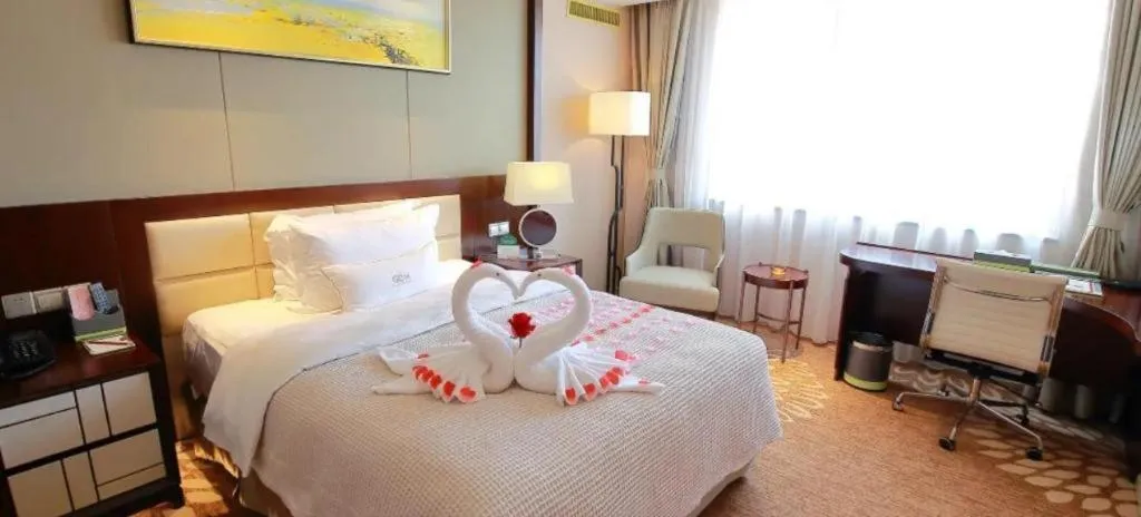 Bed in Xingtai Yuehai Hotel