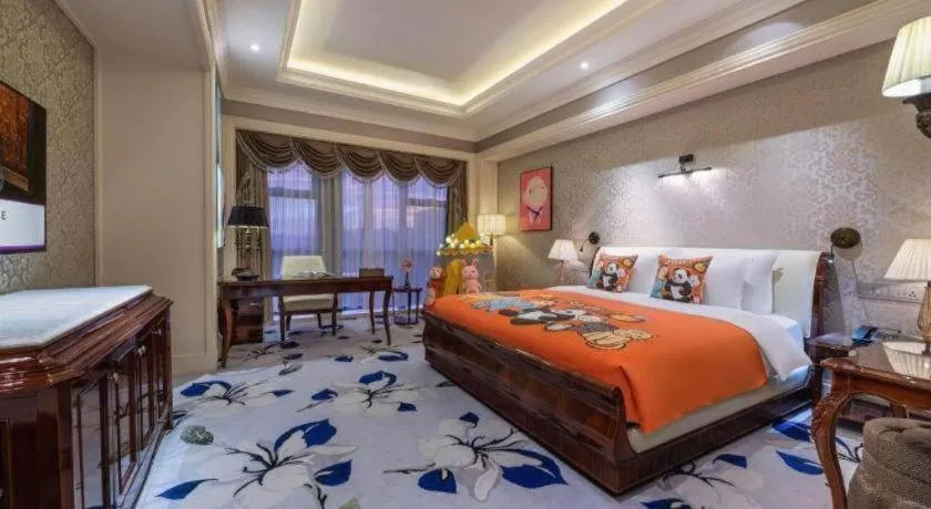 Bed in Haoyikang Hotel