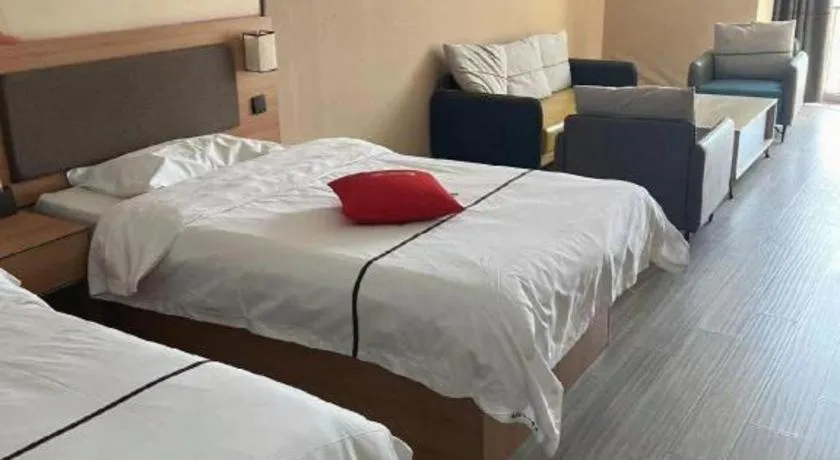 Bed in Thank Inn Hotel Shandong Heze Mudan District Bayi Road Pedestrian Street