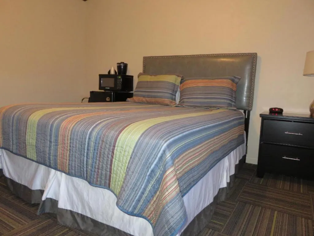 Bed in Hotel LaBonte