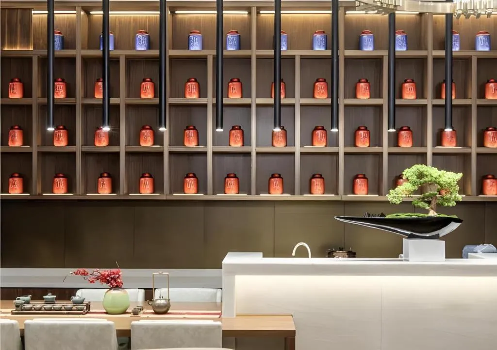 Echeng Hotel Nanning Huqiu Metro Station