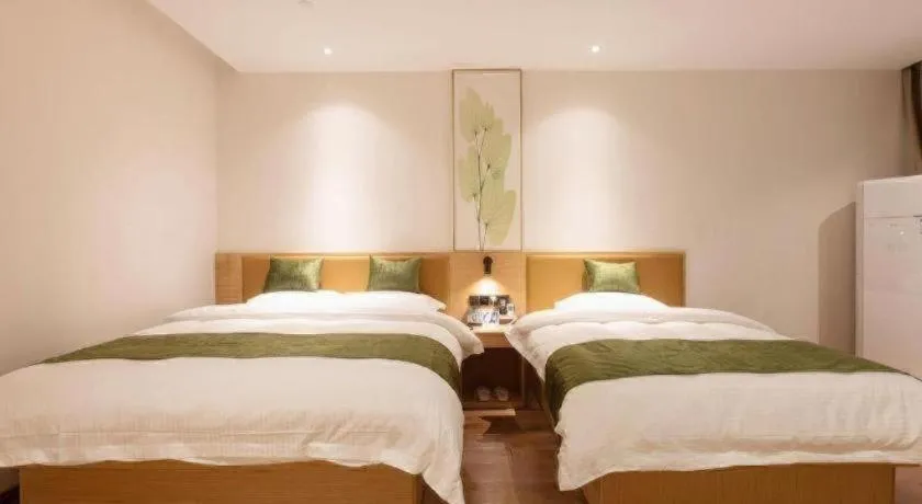 Bed in Green Tree Inn Nanchang Zhongshan Road Bayiguan