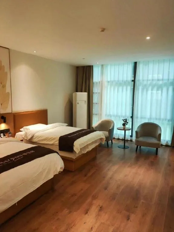 Bed in Green Tree Inn Nanchang Zhongshan Road Bayiguan