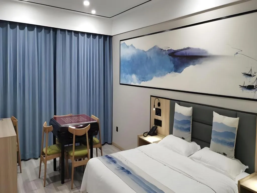 Bed in Green Tree Inn Express Jiangsu Taizhou Xinghua RT-Mart