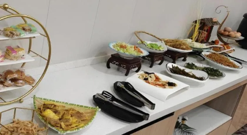 Green Tree Inn Express Jiangsu Taizhou Xinghua RT-Mart