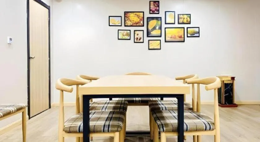 Green Tree Inn Express Jiangsu Taizhou Xinghua RT-Mart