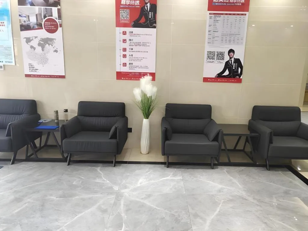 Green Tree Inn Express Weifang Zhucheng Longyuan Shangcheng