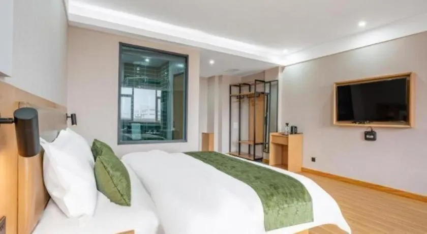 Bed in Green Tree Inn Express Weifang Zhucheng Longyuan Shangcheng