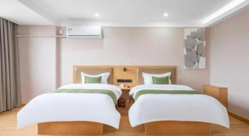 Bed in Green Tree Inn Express Weifang Zhucheng Longyuan Shangcheng