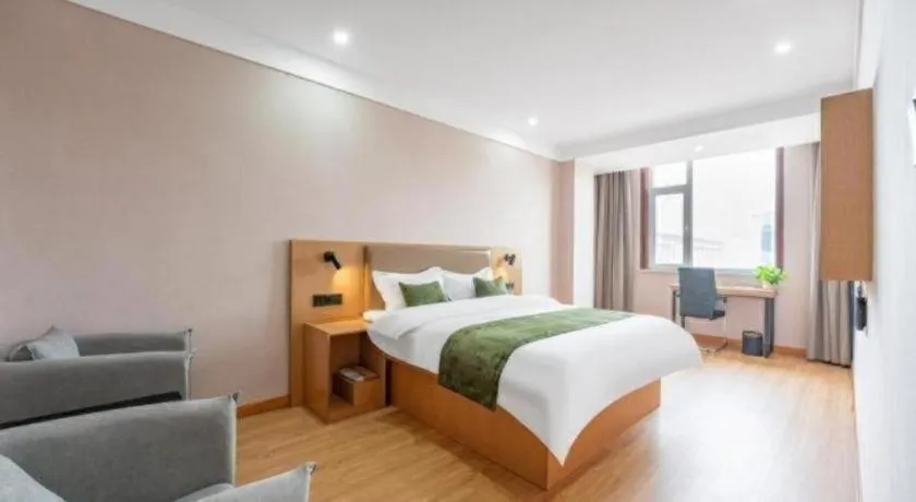 Green Tree Inn Express Weifang Zhucheng Longyuan Shangcheng