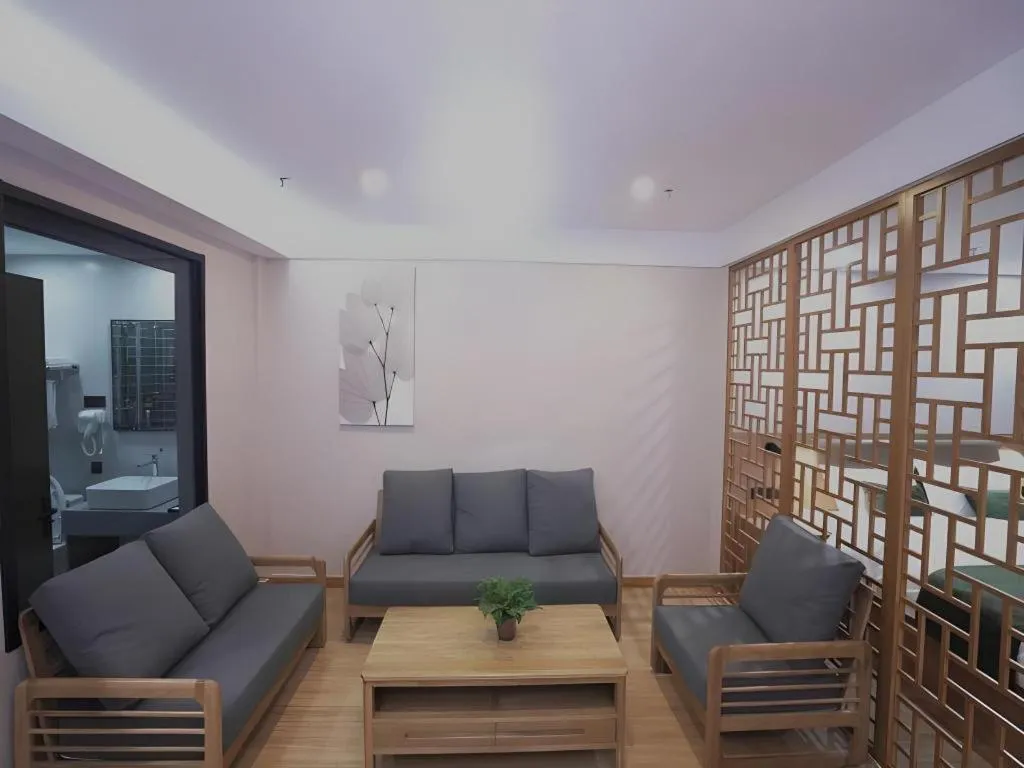 Green Tree Inn Express Weifang Zhucheng Longyuan Shangcheng