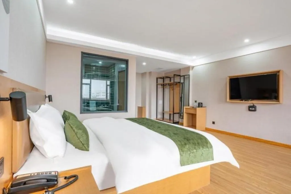 Bed in Green Tree Inn Express Weifang Zhucheng Longyuan Shangcheng