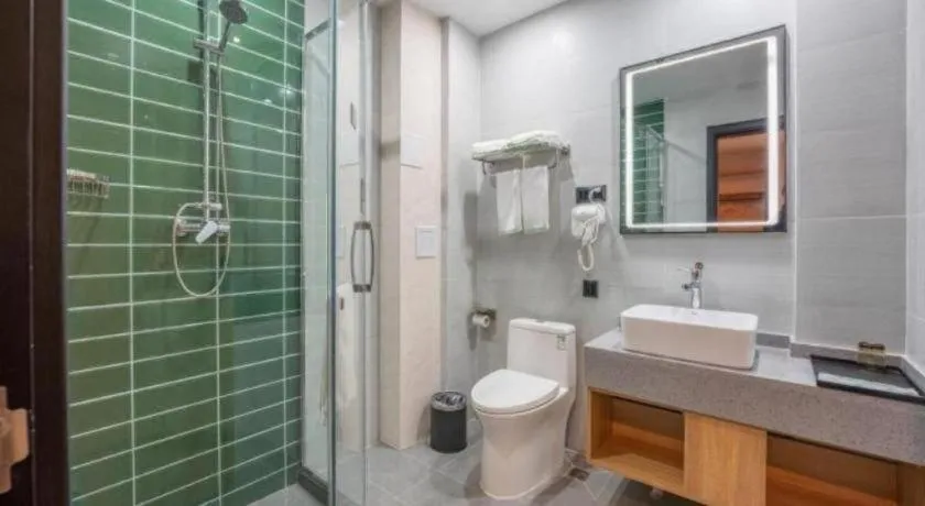 Green Tree Inn Express Weifang Zhucheng Longyuan Shangcheng