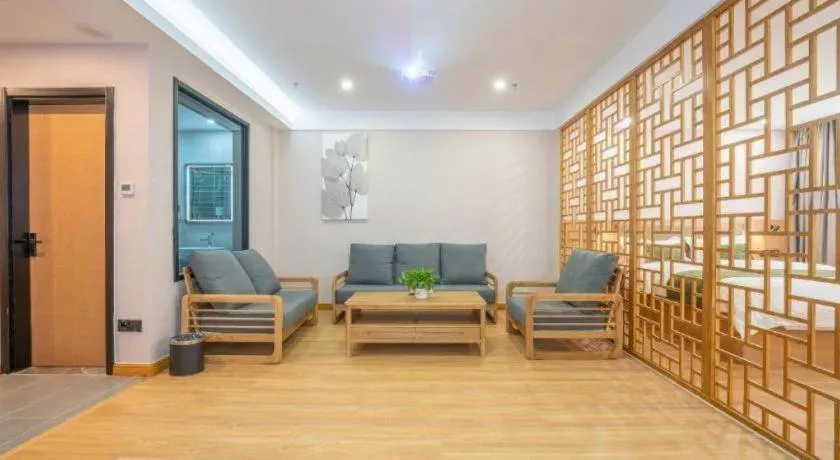 Green Tree Inn Express Weifang Zhucheng Longyuan Shangcheng