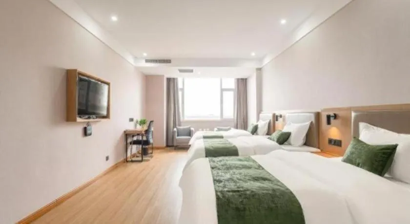 Green Tree Inn Express Weifang Zhucheng Longyuan Shangcheng