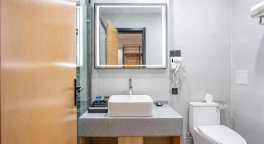 Green Tree Inn Express Weifang Zhucheng Longyuan Shangcheng