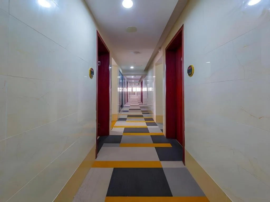 Shell Hotel Nanjing Mingfa Square Metro Station