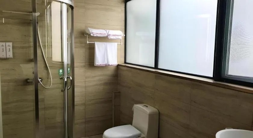 Shell Hotel Shanghai Minhang District Wenjing Road Metro Station