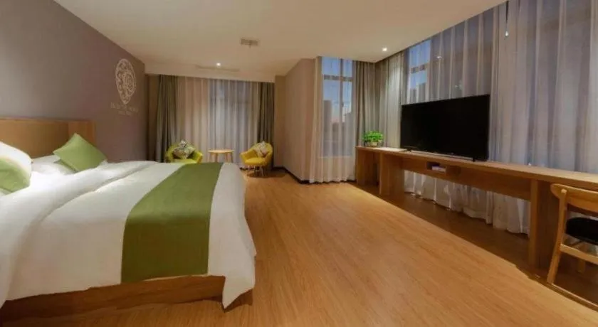 Bed in Shell Hotel Anhui Huaibei Suixi County Economic Development Zone
