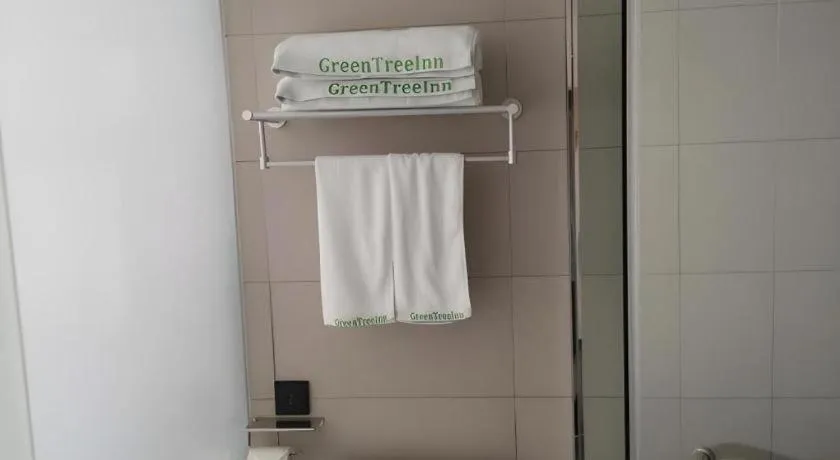 Green Tree Inn Express Jinan Huaiyin District Jingshi Road Children's Hospital