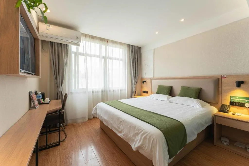 Bed in Green Tree Inn Express Jinan Huaiyin District Jingshi Road Children's Hospital