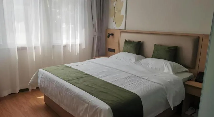 Bed in Green Tree Inn Express Jinan Huaiyin District Jingshi Road Children's Hospital