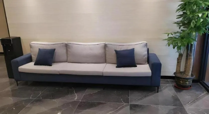 Green Tree Inn Express Jinan Huaiyin District Jingshi Road Children's Hospital