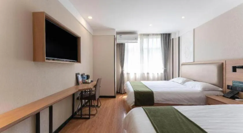 Bed in Green Tree Inn Express Jinan Huaiyin District Jingshi Road Children's Hospital