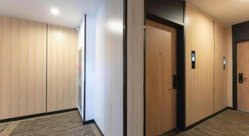 Green Tree Inn Express Jinan Huaiyin District Jingshi Road Children's Hospital