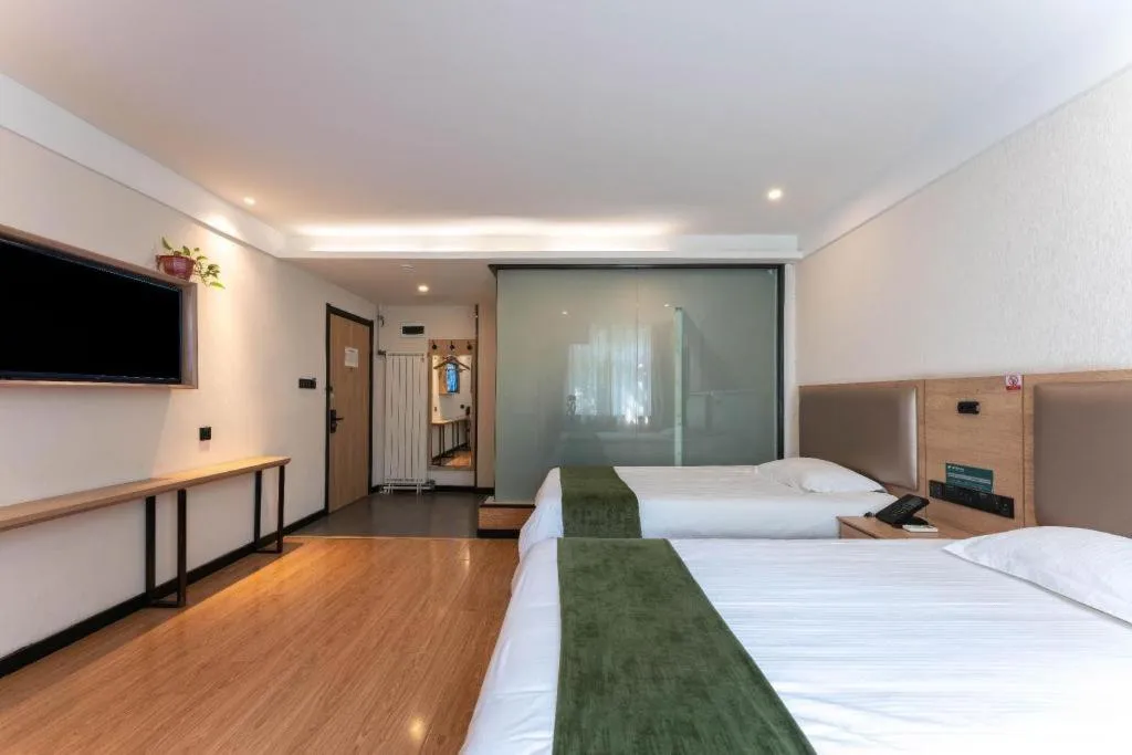 Bed in Green Tree Inn Express Jinan Huaiyin District Jingshi Road Children's Hospital