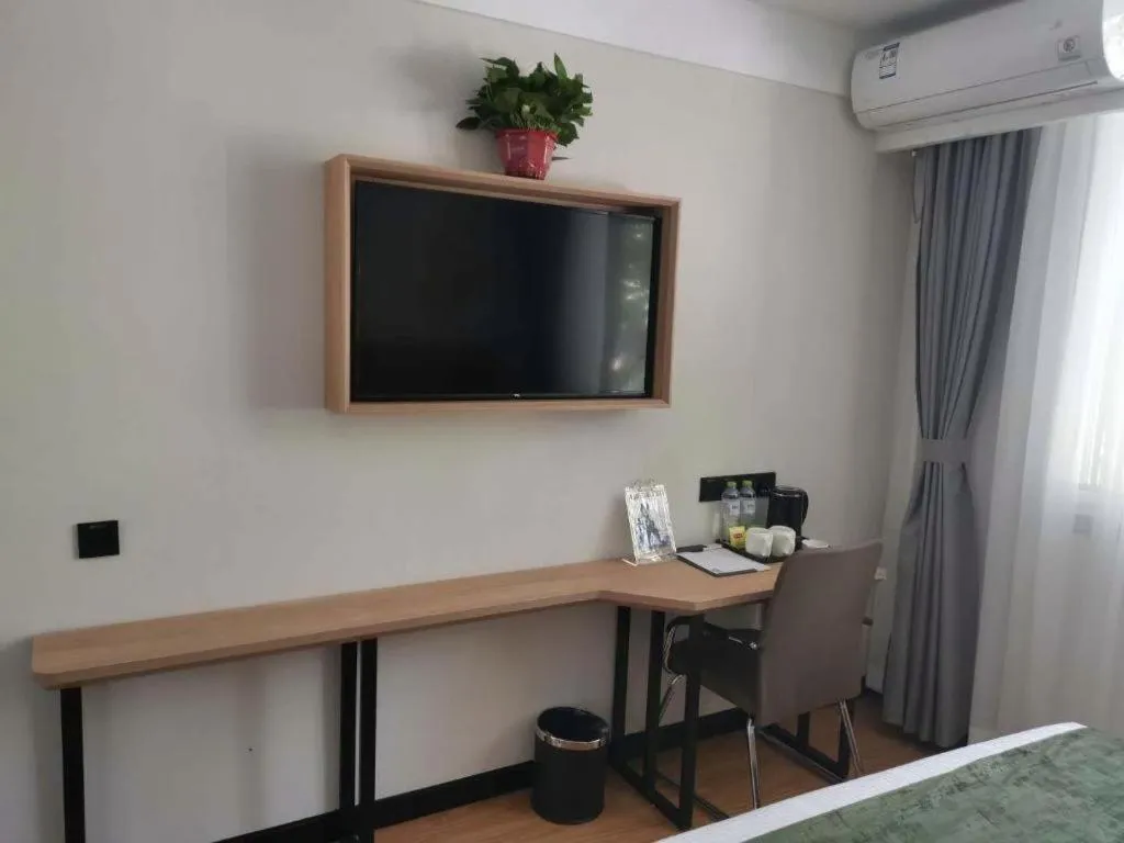 Bed in Green Tree Inn Express Jinan Huaiyin District Jingshi Road Children's Hospital