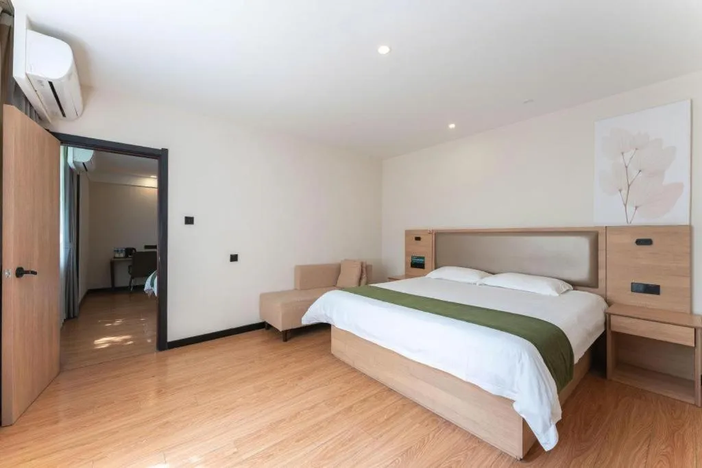 Bed in Green Tree Inn Express Jinan Huaiyin District Jingshi Road Children's Hospital