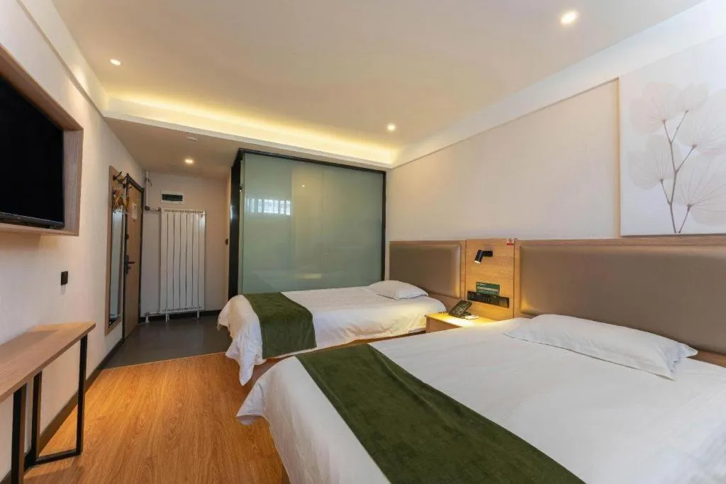 Bed in Green Tree Inn Express Jinan Huaiyin District Jingshi Road Children's Hospital