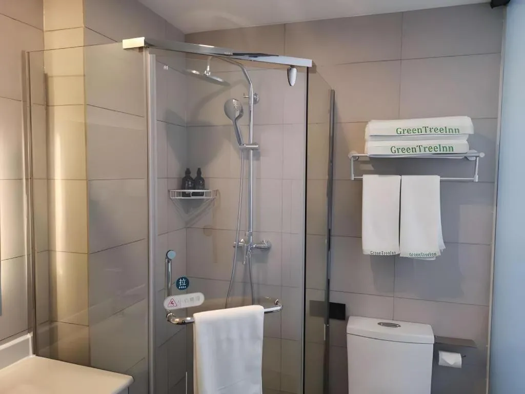 Green Tree Inn Express Jinan Huaiyin District Jingshi Road Children's Hospital