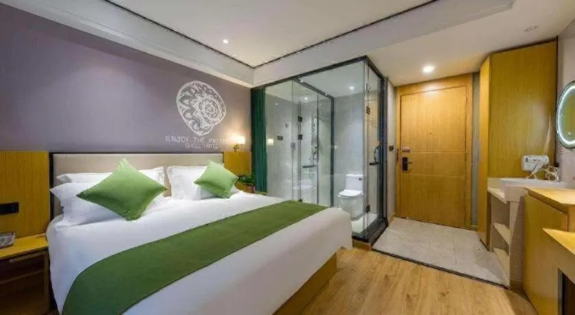 Bed in Shell Hotel Anhui Huaibei Railway Station Huiyuan Road