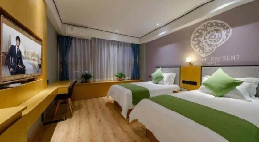 Bed in Shell Hotel Anhui Huaibei Railway Station Huiyuan Road