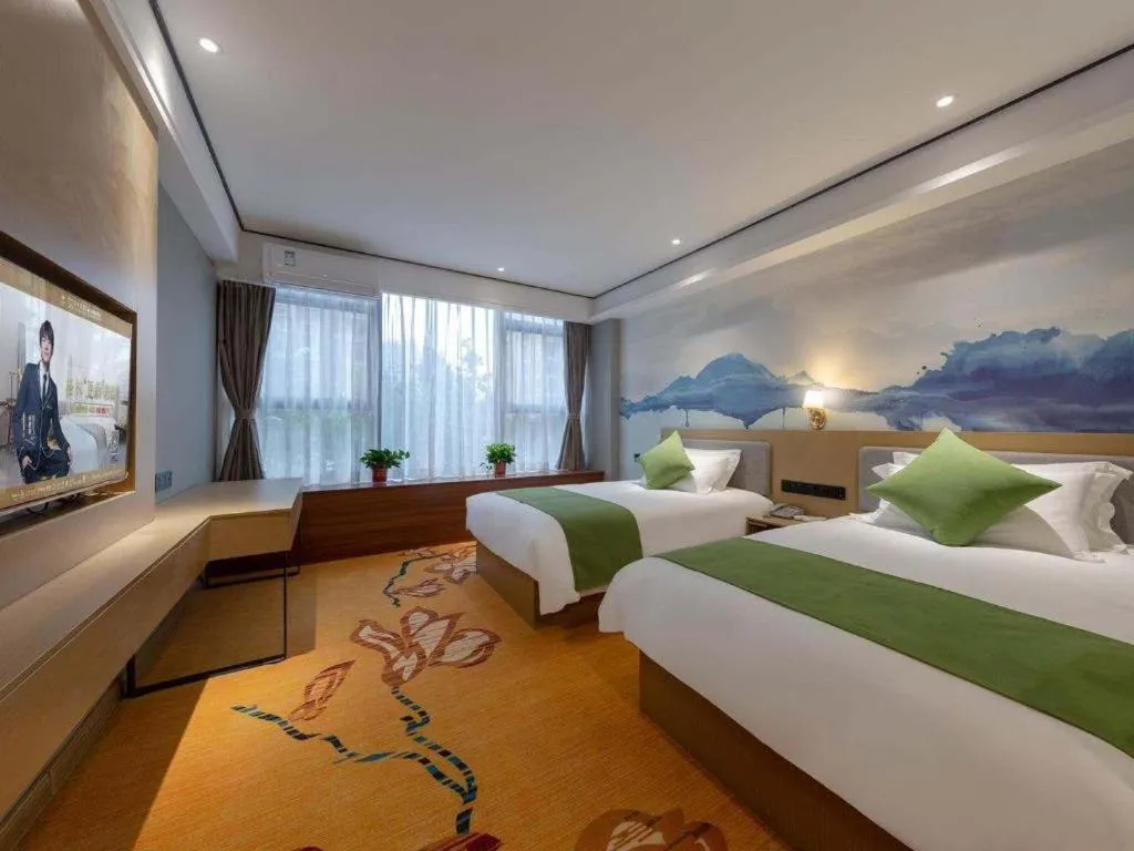 Bed in Shell Hotel Anhui Huaibei Railway Station Huiyuan Road