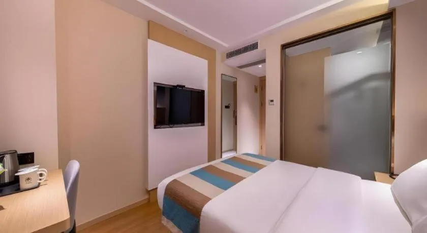 Bed in VX Hotel Xiamen Siming District Xiamen University Huandao Road