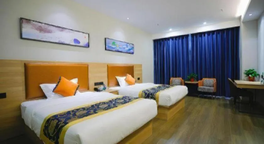 Bed in Green Tree Inn Express Tangshan Yueting County Bus Station