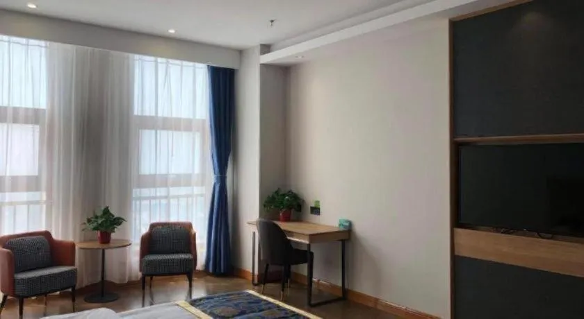 Green Tree Inn Express Tangshan Yueting County Bus Station