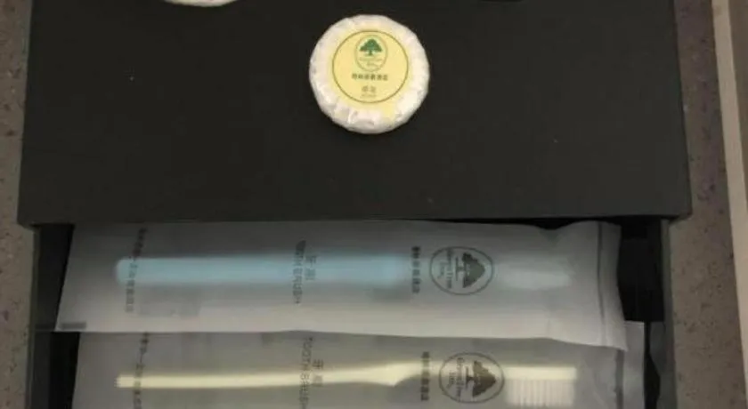 Green Tree Inn Express Tangshan Yueting County Bus Station