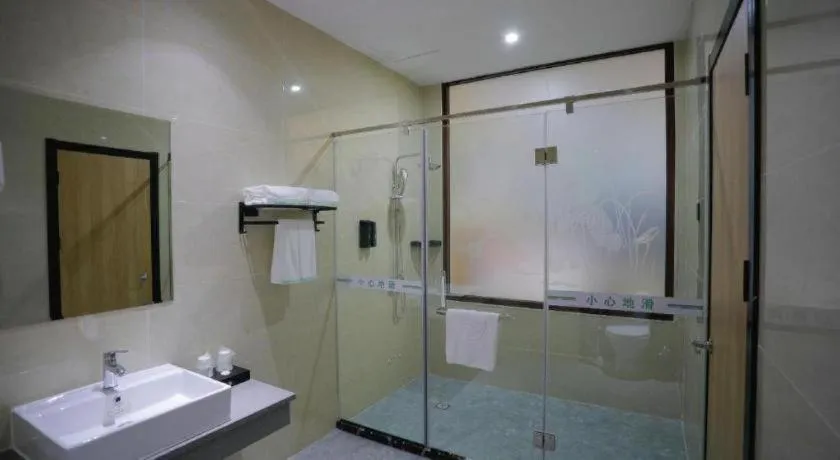 Green Tree Inn Express Tangshan Yueting County Bus Station