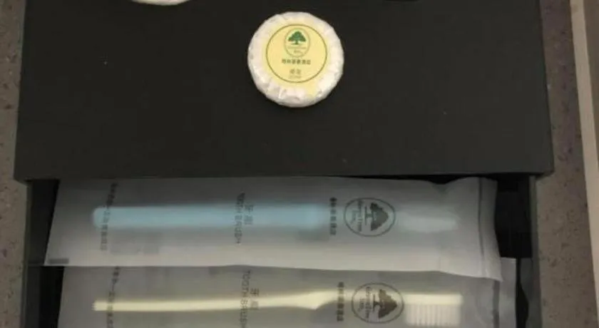 Green Tree Inn Express Tangshan Yueting County Bus Station