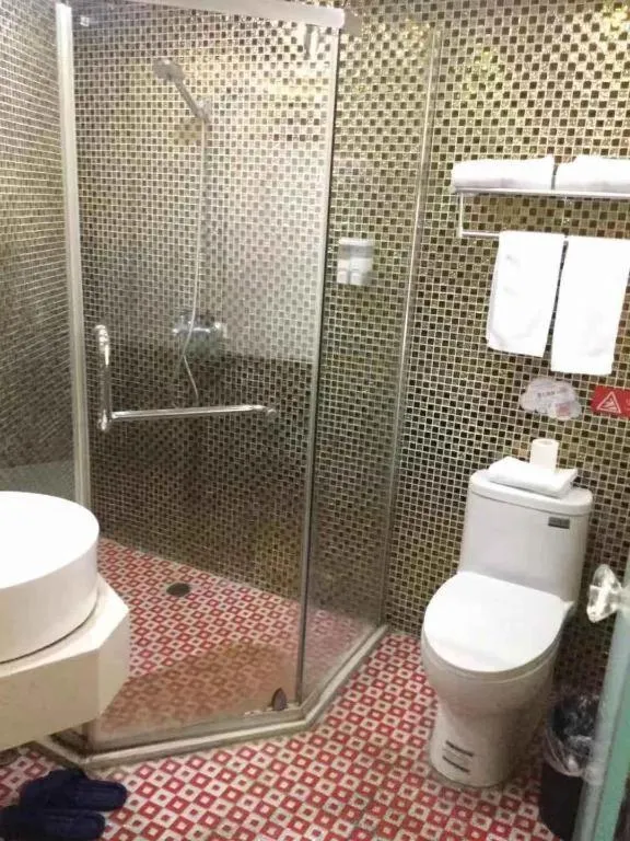 Ease Hotel Shanghai Chuanhuan Nan Road Chuansha Metro Station