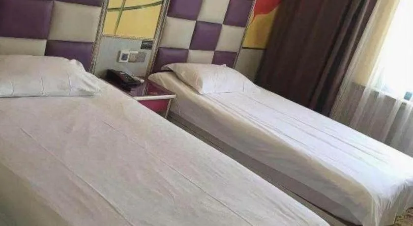 Bed in Ease Hotel Shanghai Chuanhuan Nan Road Chuansha Metro Station