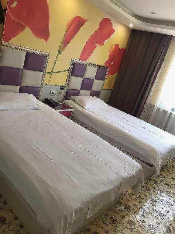 Bed in Ease Hotel Shanghai Chuanhuan Nan Road Chuansha Metro Station