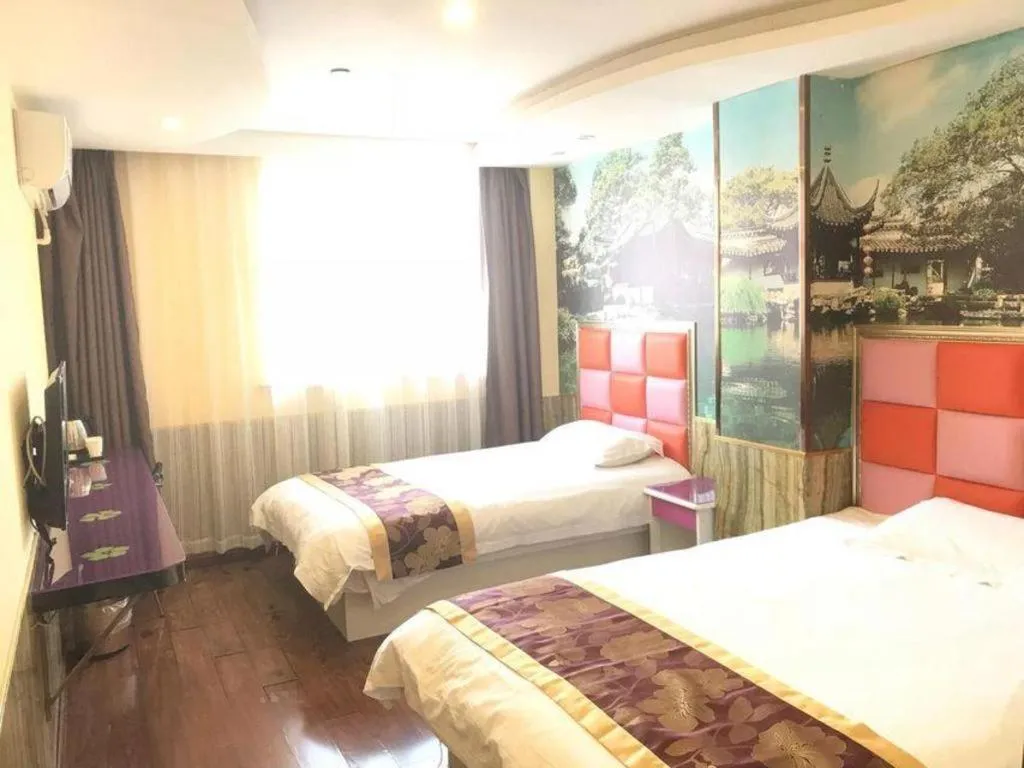 Bed in Ease Hotel Shanghai Chuanhuan Nan Road Chuansha Metro Station