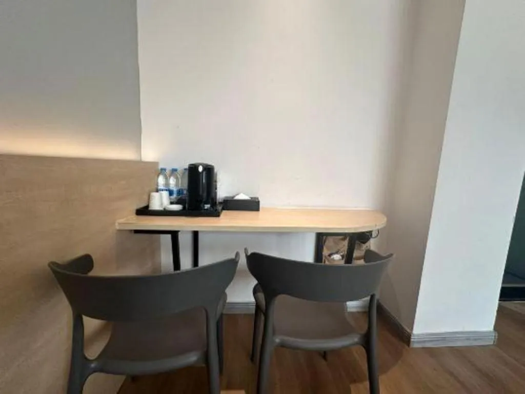 Ease Hotel Xi'an Chang'an Square Bei Road College Town