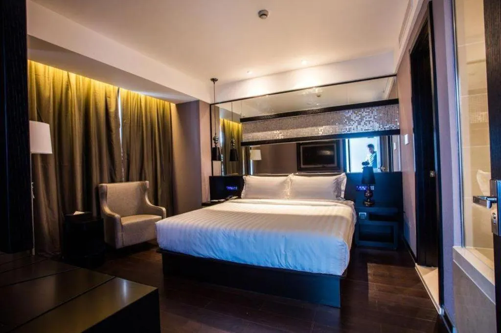 Crystal Orange Hotel Changzhou Dinosaurs Park